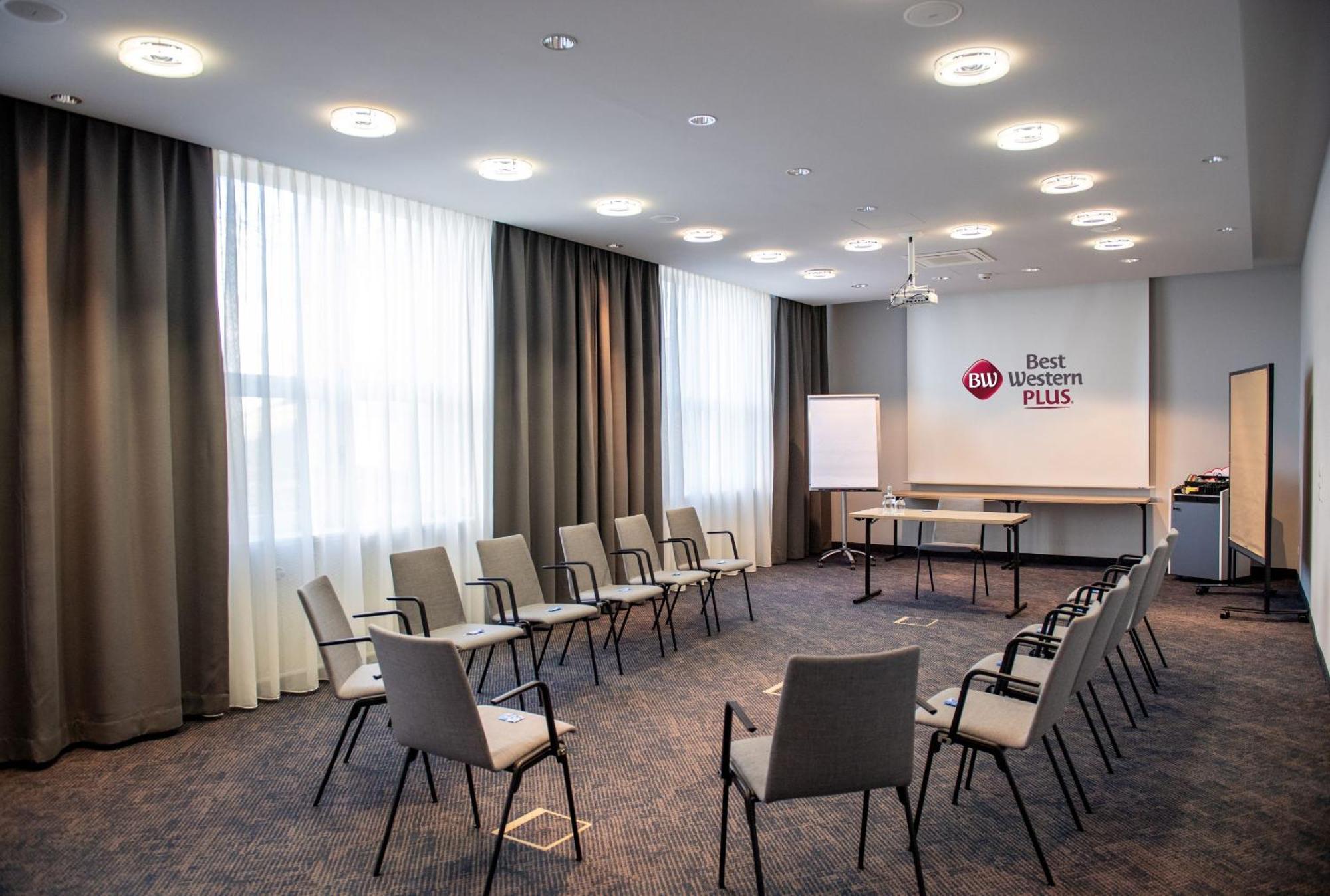 Western Fellbach-stuttgart 4* Fellbach